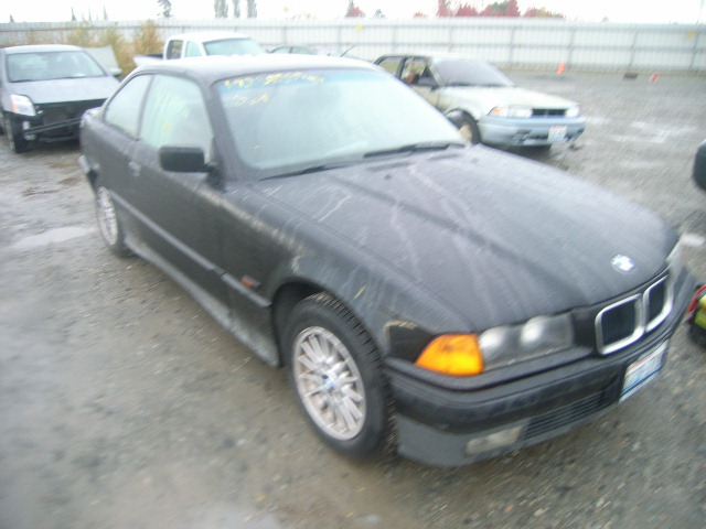 BMW 318iS