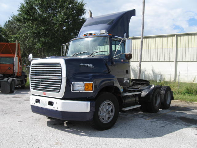 Ford LA9000