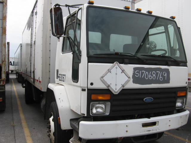 Ford CF8000