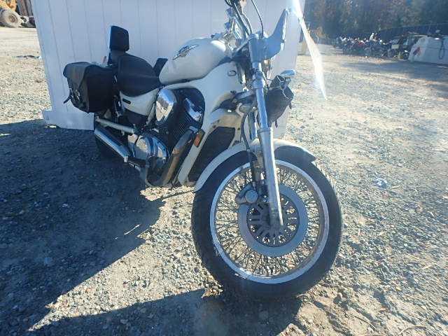 Suzuki VS800