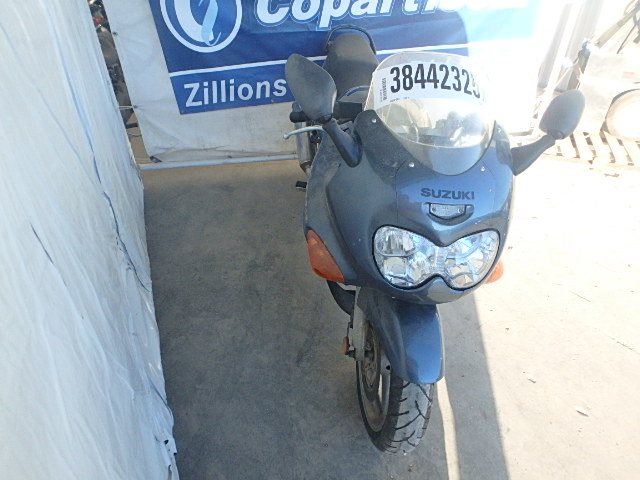 Suzuki GSX750F