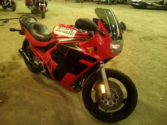Suzuki GSX600F