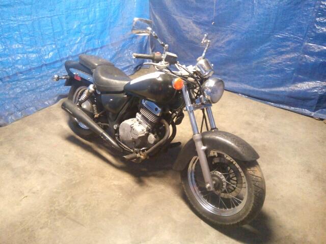 Suzuki GZ250