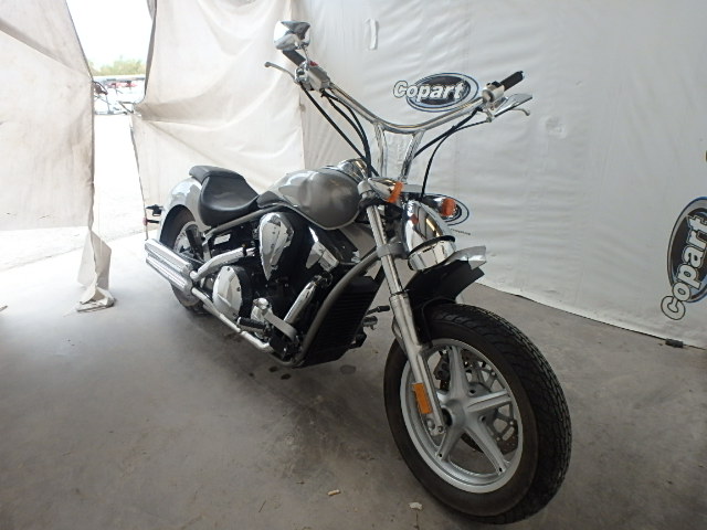Honda VT1300 (Stateline)