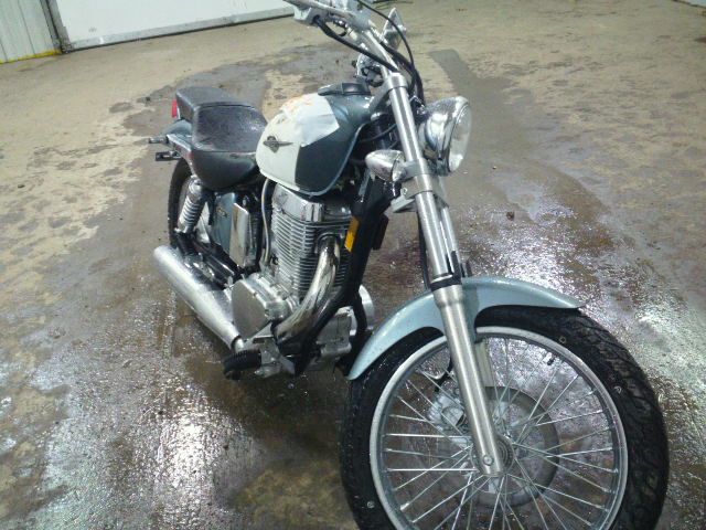 Suzuki LS650L