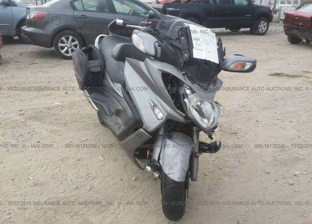 Suzuki AN650L