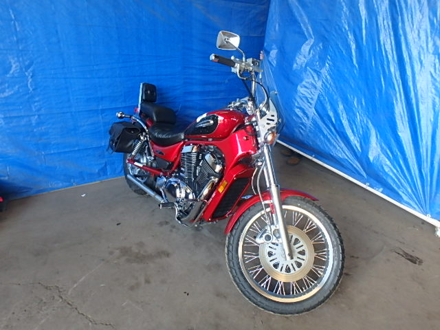 Suzuki VS800