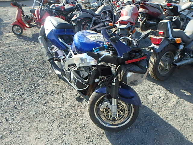 Honda CBR900