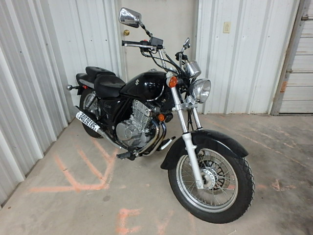 Suzuki GZ250