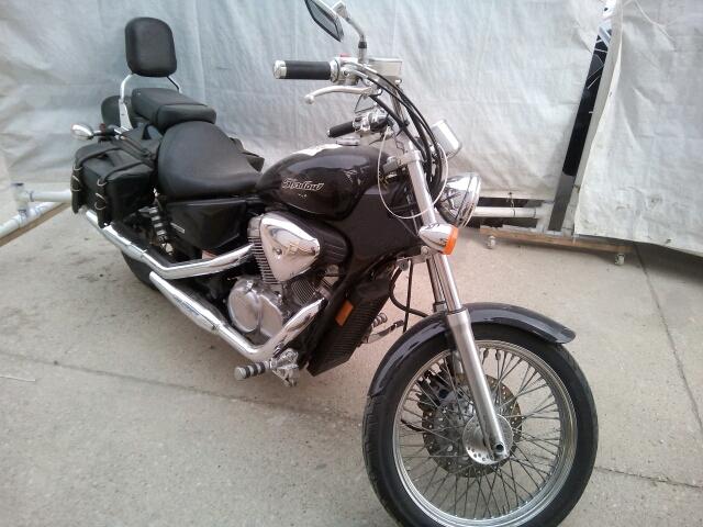 Honda VT600C (SHADOW VLX)