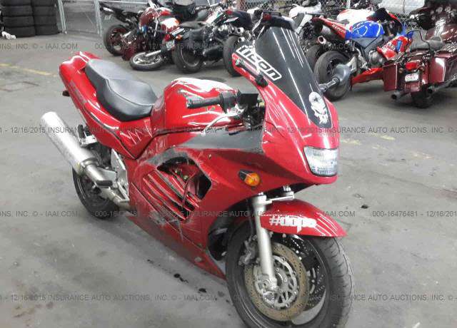 Suzuki RF900R