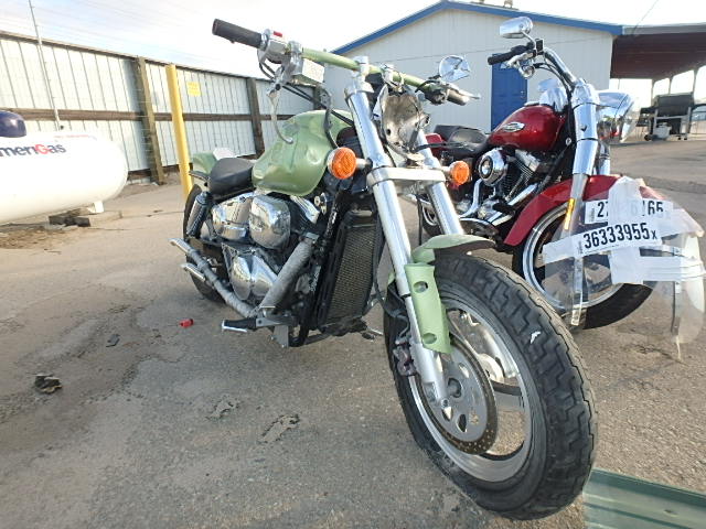 Suzuki VZ800