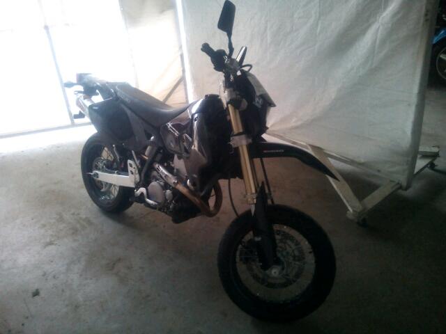 Suzuki DR-Z400SML