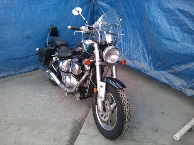 Suzuki VZ800