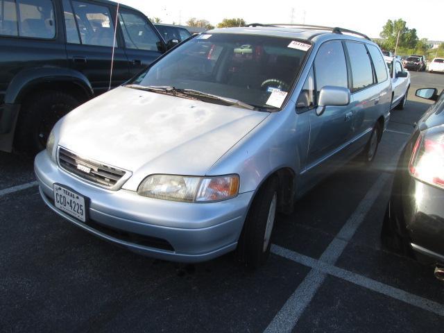 Isuzu Oasis