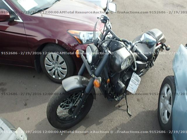 Honda VT750 (Shadow Phantom)