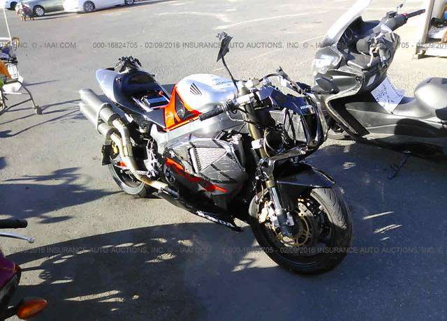 Honda RVT1000R (RC51)