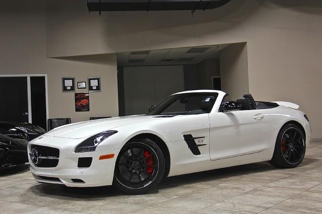 Mercedes-Benz SLS-Class