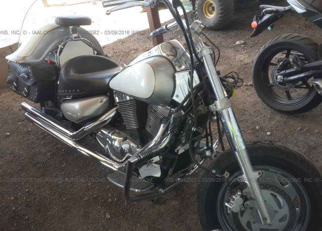 Suzuki VL1500K
