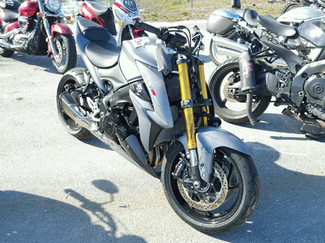 Suzuki GSX-S1000