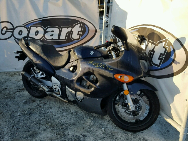 Suzuki GSX750F