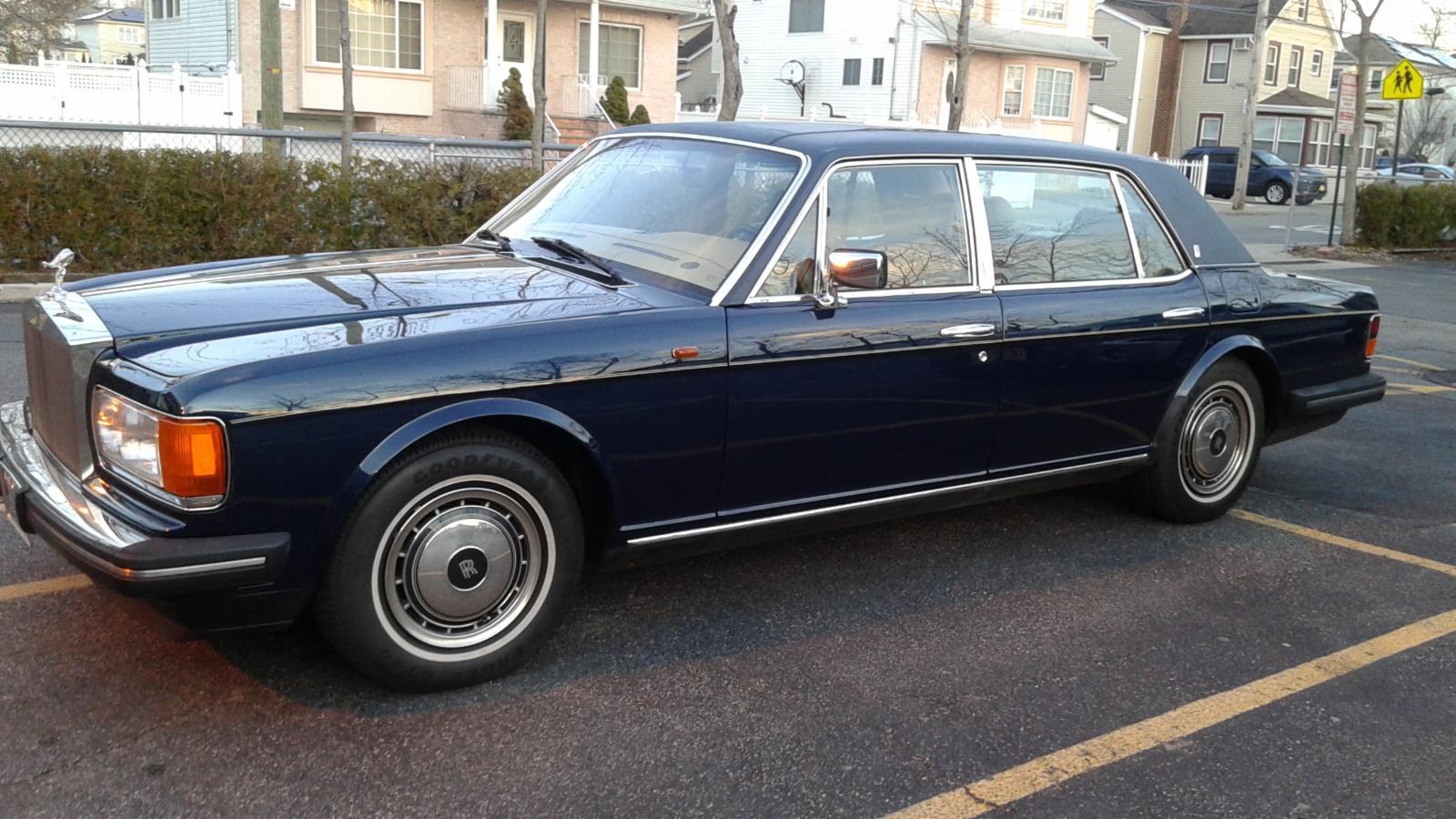 Rolls-Royce Silver Spur
