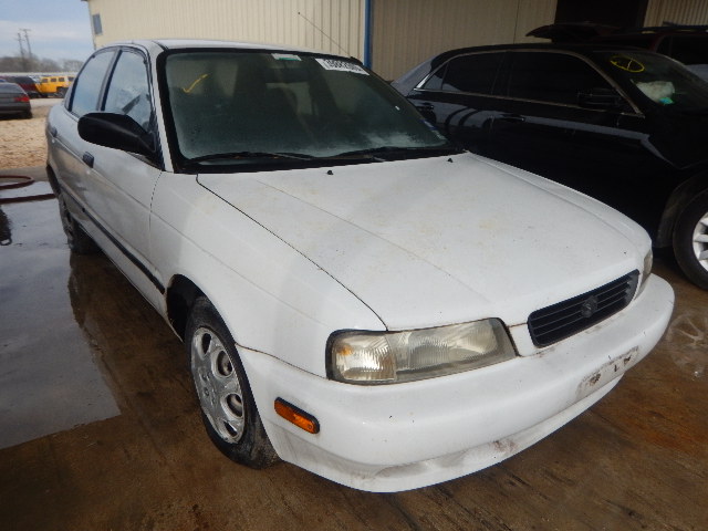 Suzuki Esteem