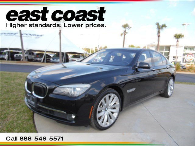 BMW 750i