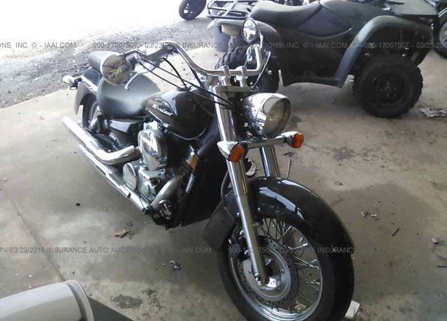 Honda VT750 (Shadow Aero)