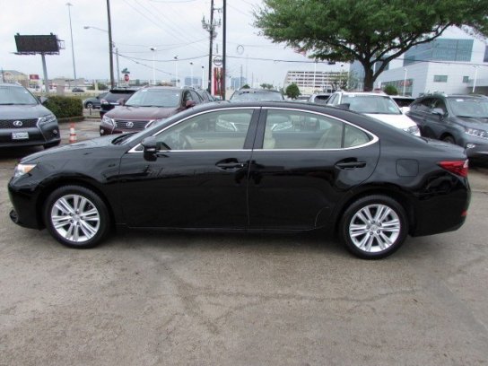 2015 Lexus ES