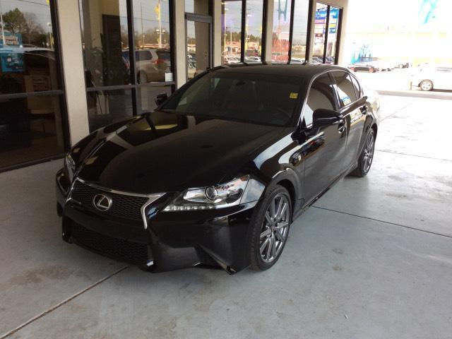 LEXUS