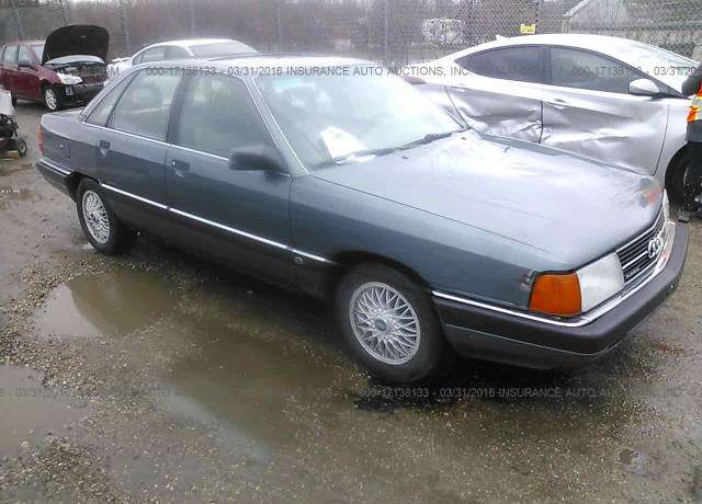 Audi 100