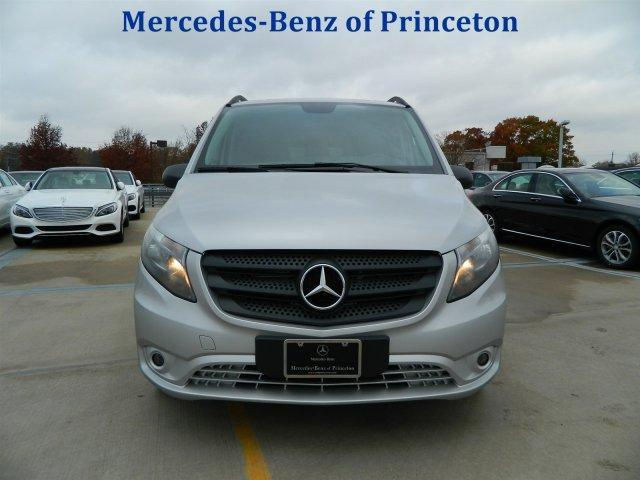 2016 Mercedes-Benz METRIS