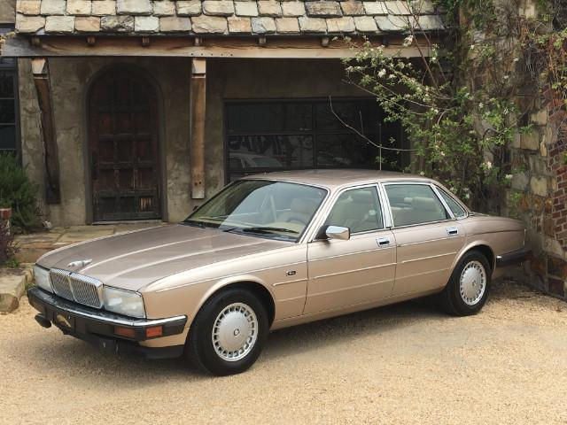 Jaguar Vanden Plas