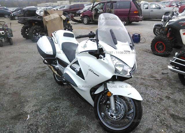 Honda ST1300PA