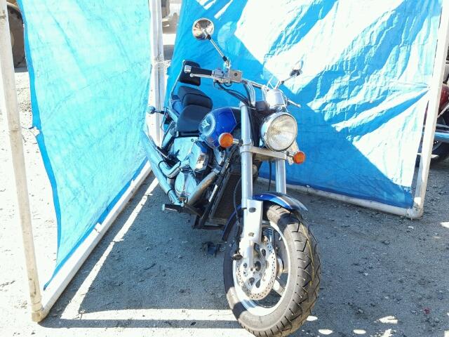 Suzuki VZ800