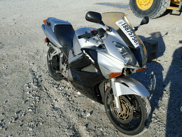 Honda VFR800 (INTERCEPTOR)