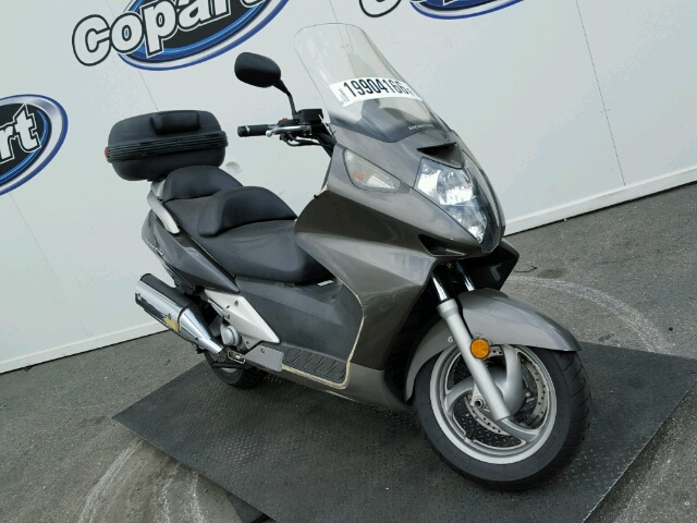 Honda FSC600 (Silver Wing)