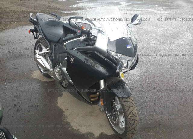 Honda VFR1200FD/VFR1200F