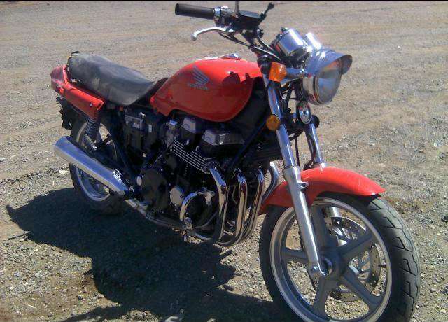 Honda CB750 (Nighthawk 750)