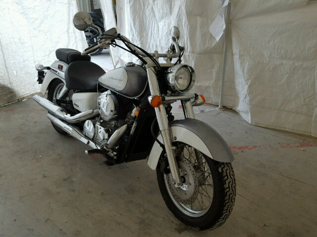 Honda VT750 (Shadow Aero)