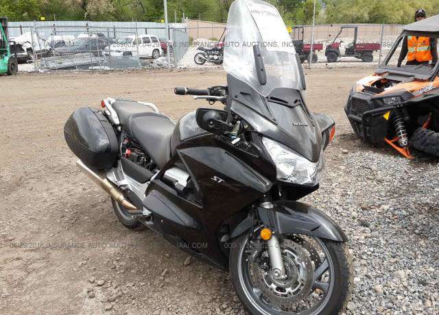Honda ST1300A/ST1300