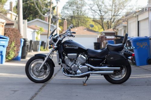 Honda VF750C (MAGNA)