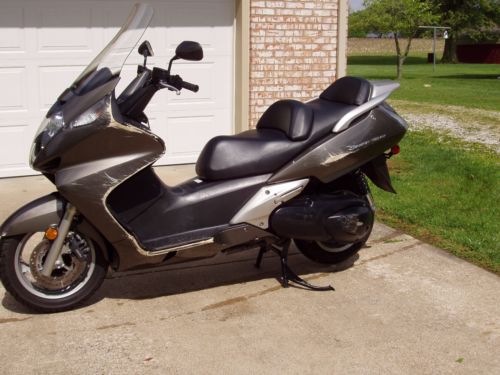 Honda FSC600 (Silver Wing)