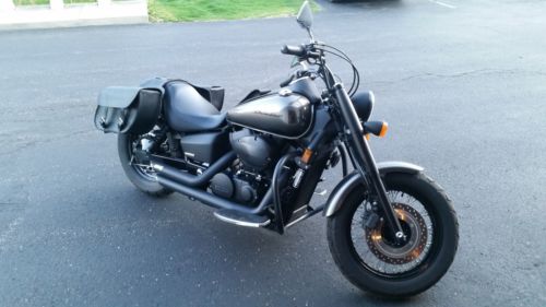 Honda VT750 (Shadow Phantom)