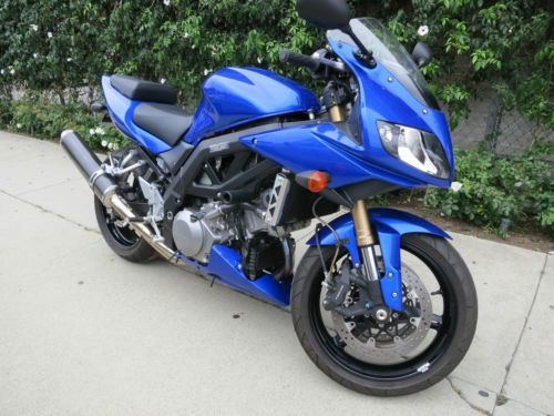 Suzuki SV1000S