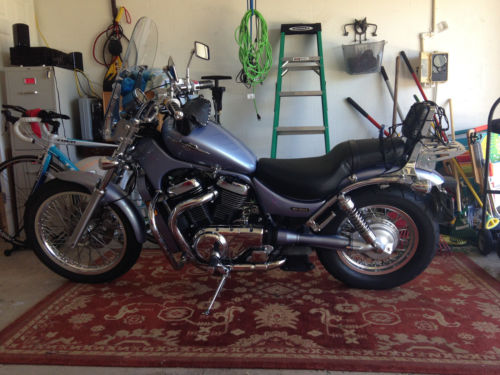 Suzuki VS800