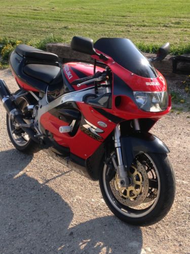 Suzuki GSX-R750