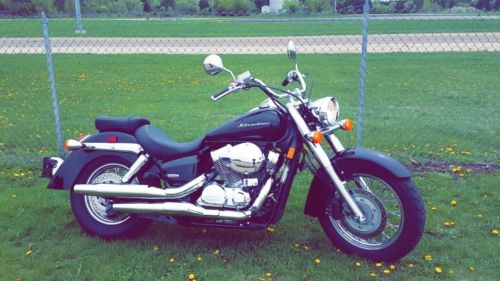 Honda VT750 (Shadow Aero)