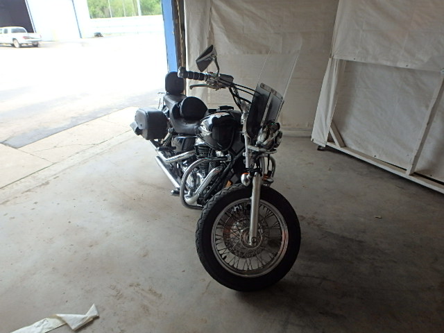 Honda VT1100C2 (SHADOW ACE)